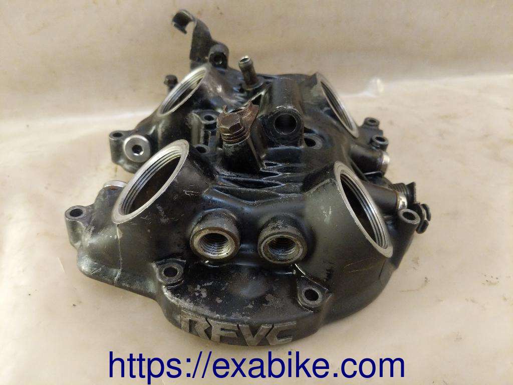 cylinder head cover Honda XLR 600 - photo 3