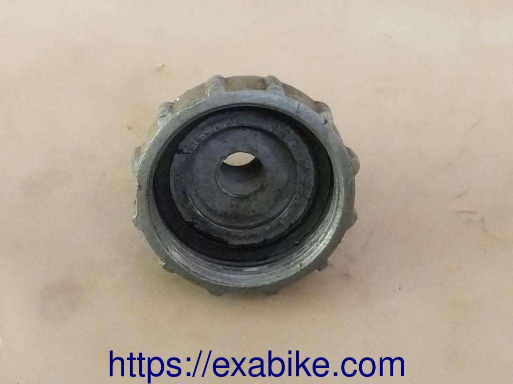 carburetor top cap Voir la photo ou référence modele a identifier - photo 2