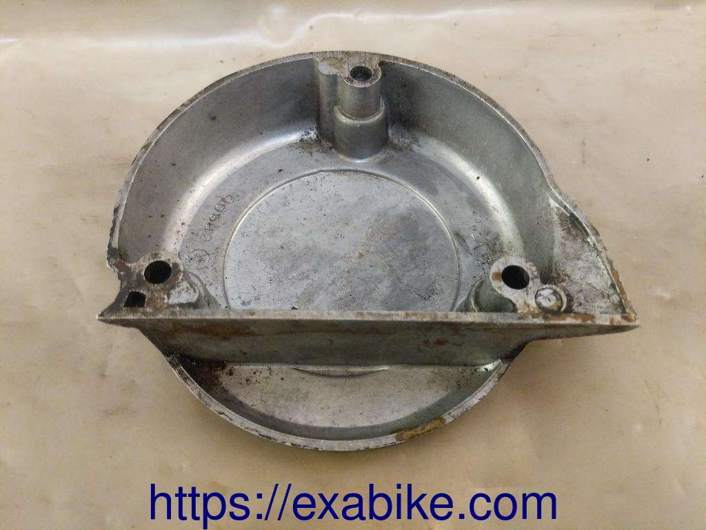 oil pump cover Yamaha RD 125 - photo 2