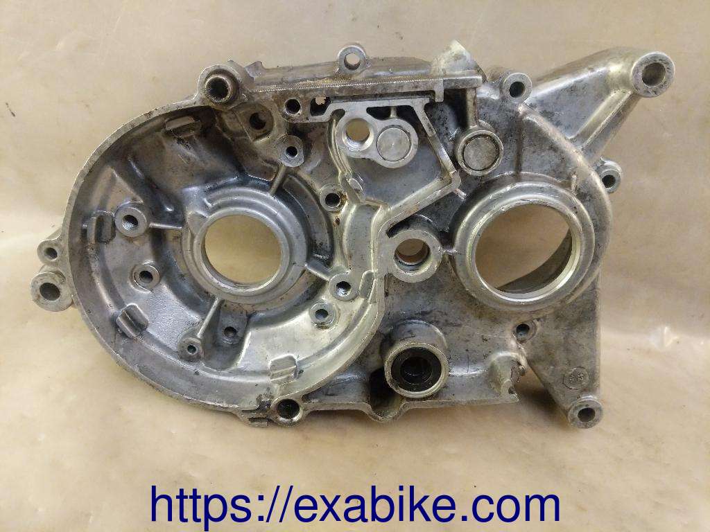 crankcase, left Yamaha 50 DTM - photo 1