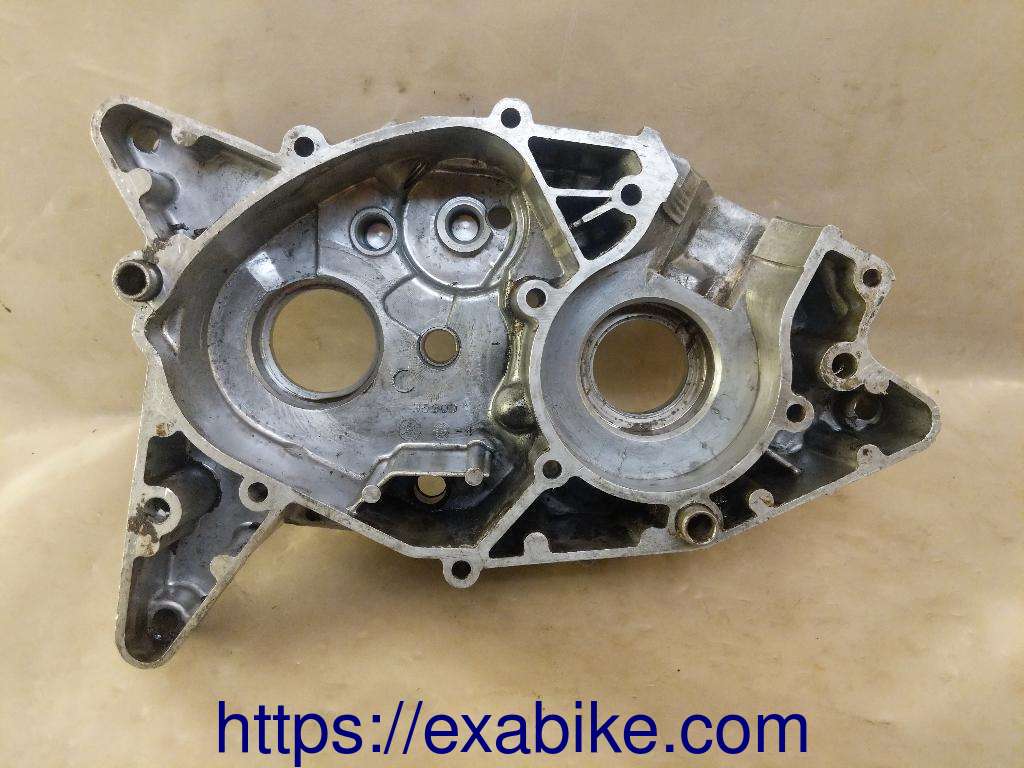 crankcase, left Yamaha 50 DTM - photo 2