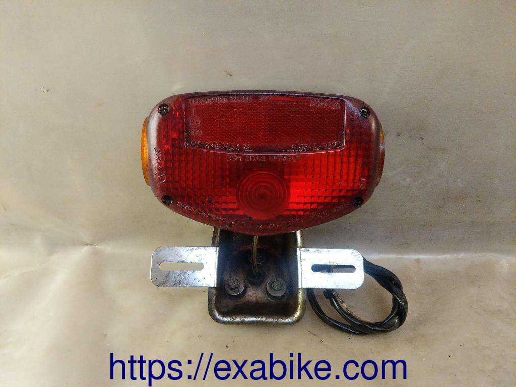 feu arriere Suzuki GS 750 - photo 1