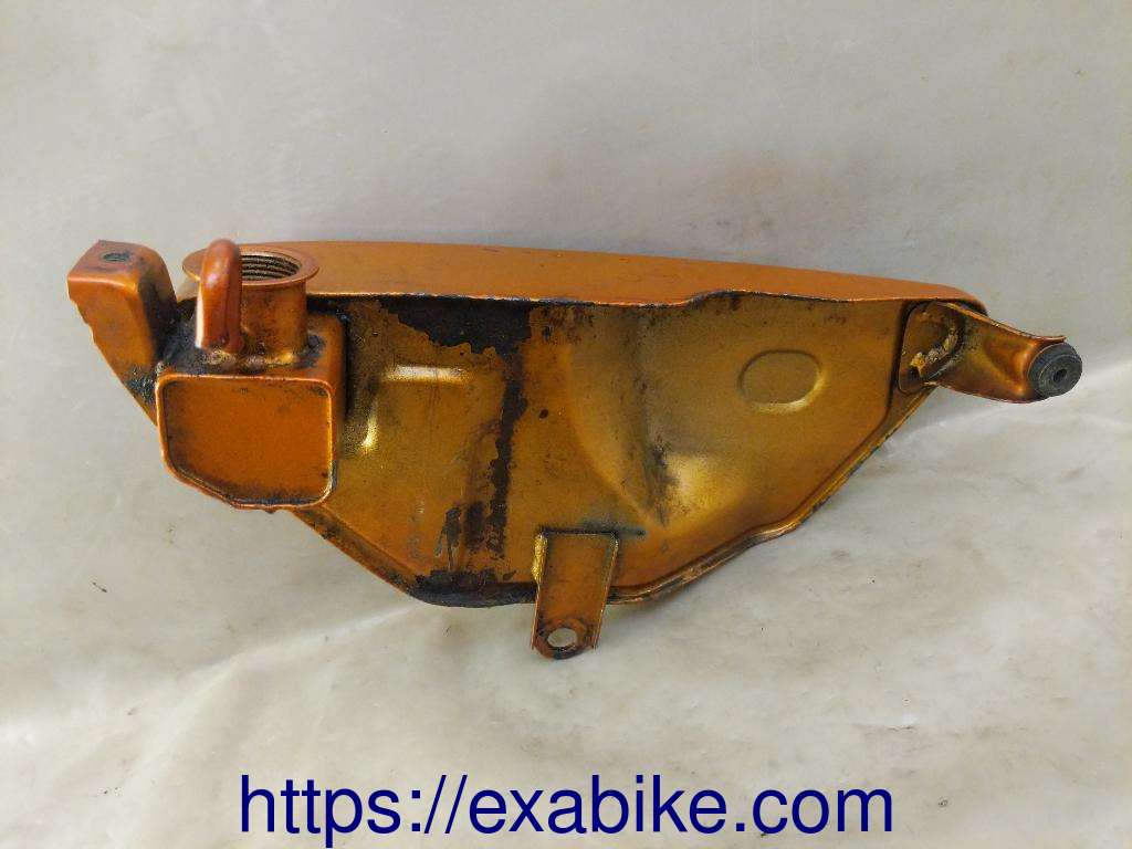 oil tank Yamaha RD 200 - photo 4