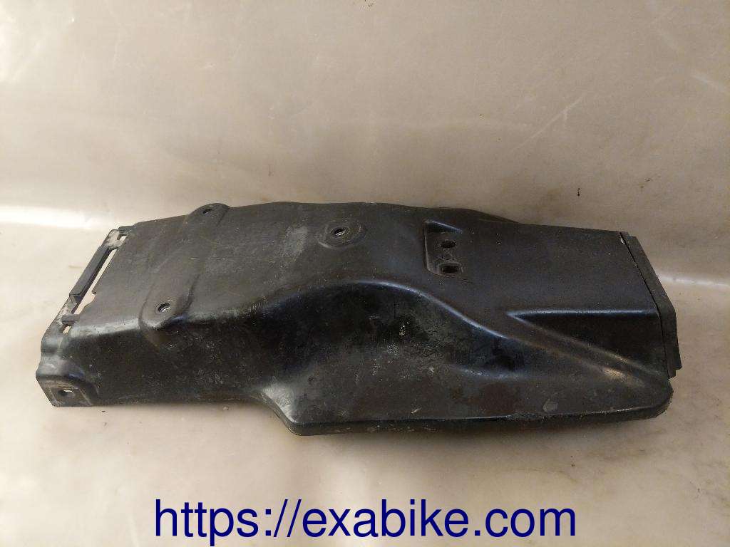 garde-boue arriere Yamaha XT 350 - photo 1