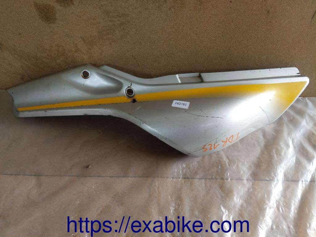side cover, right Yamaha TDR 125 - photo 1