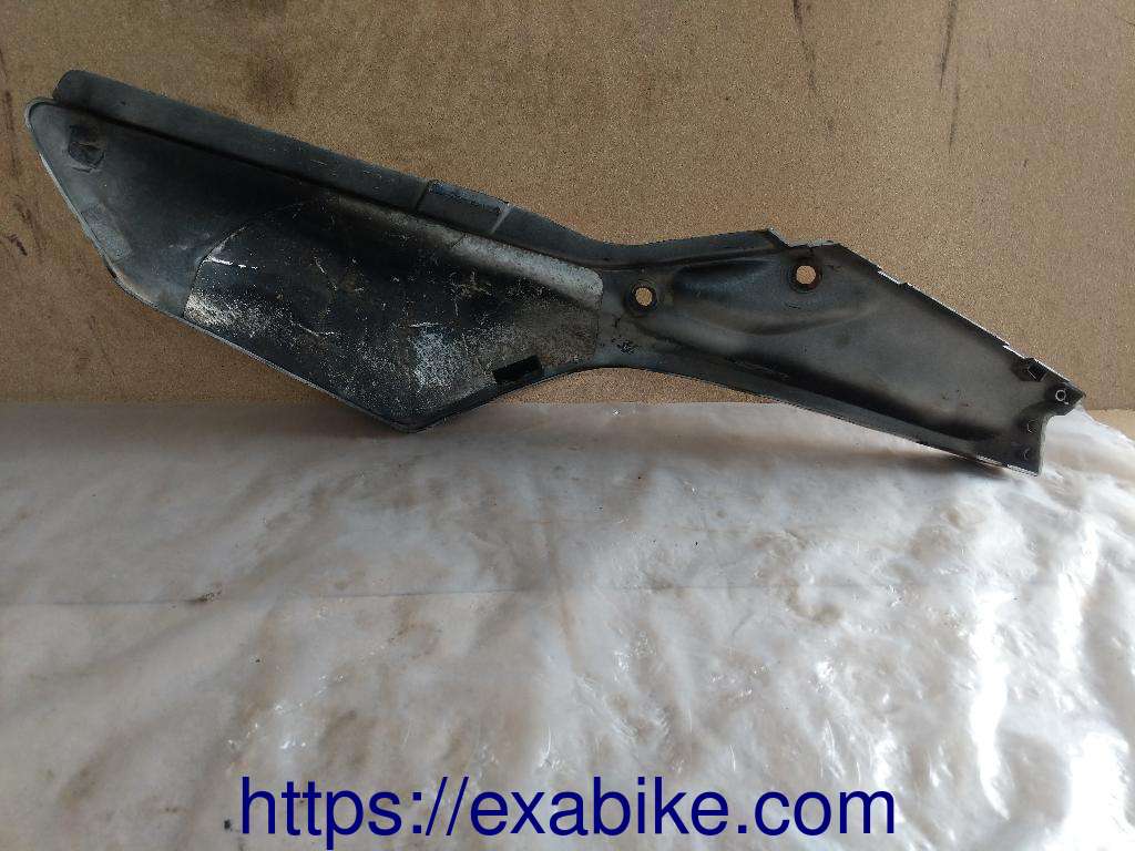 side cover, right Yamaha TDR 125 - photo 3