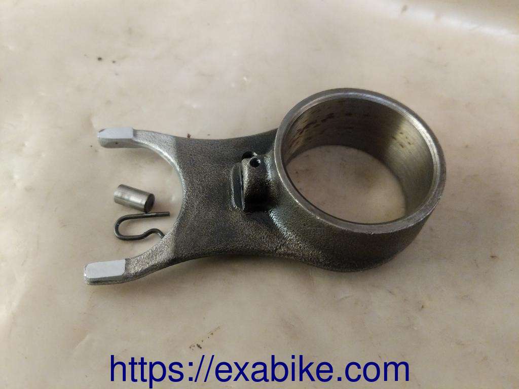 gearshift fork Honda CB350K - photo 2