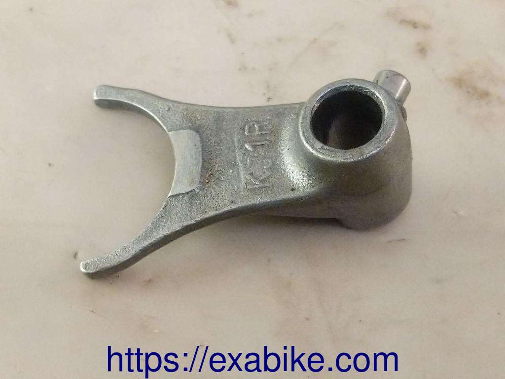 fourchette de boite droite Honda MTX 125 - photo 1