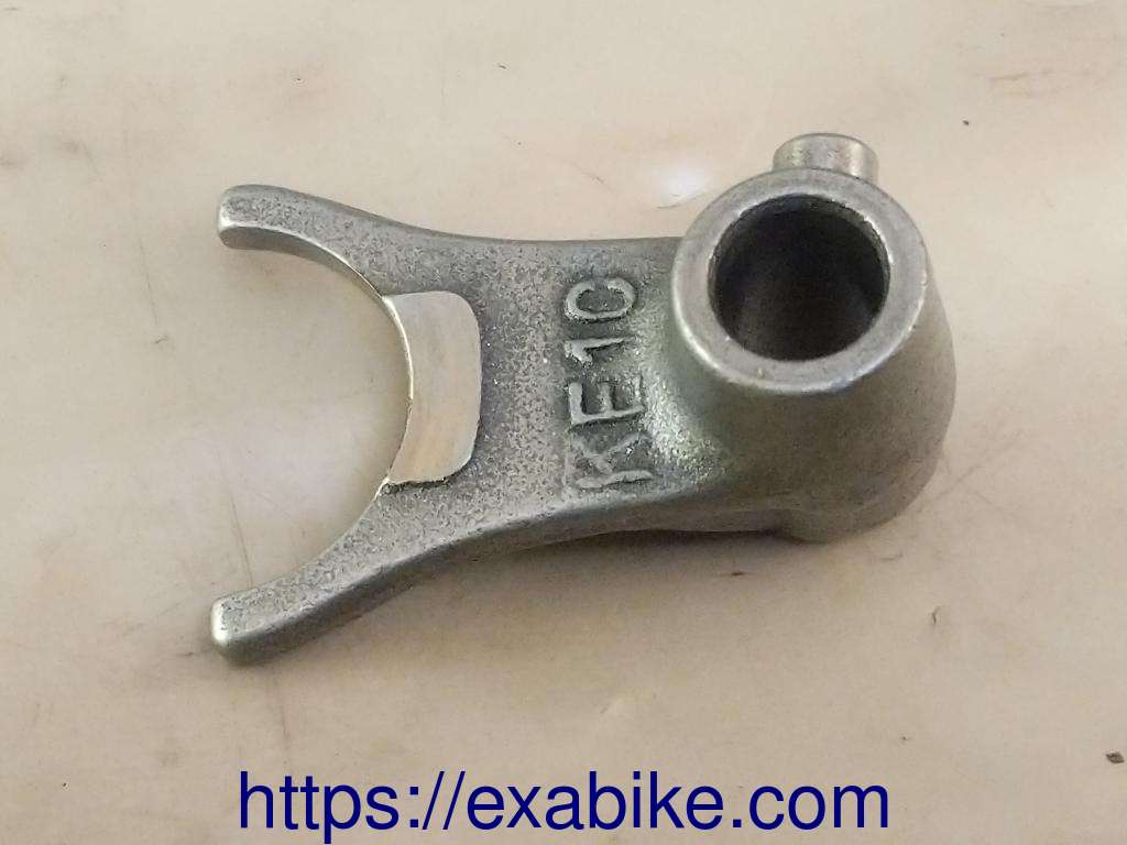 gearshift fork, center Honda MTX 125 - photo 1