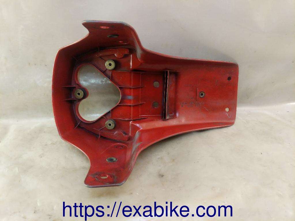 élément d'habillage arrière Honda CX 500 - photo 3