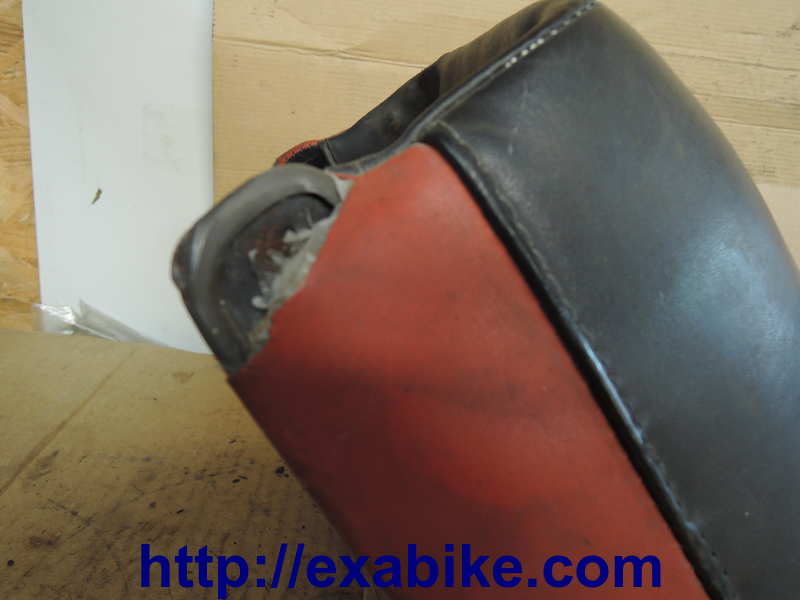 seat Suzuki GSX 650 - photo 3
