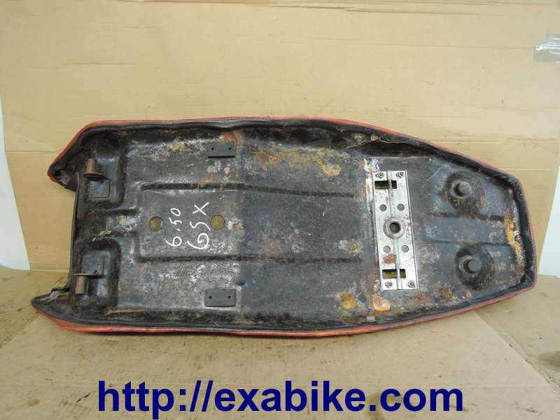 seat Suzuki GSX 650 - photo 4