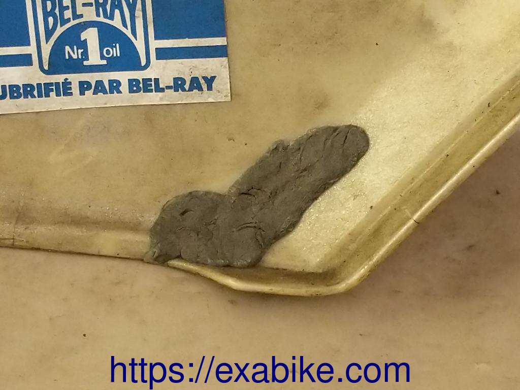 cache latéral droit Honda CB 400 N - photo 4