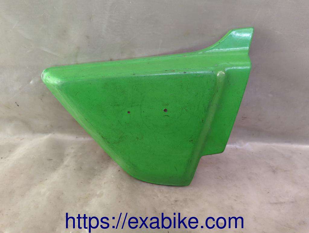 side cover, right Kawasaki KZ650 - photo 1