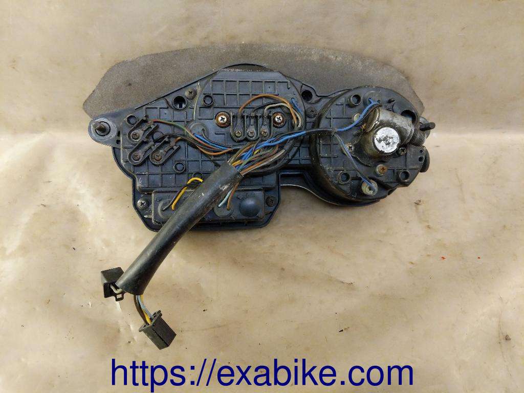 dashboard Yamaha TDM 850 - photo 2