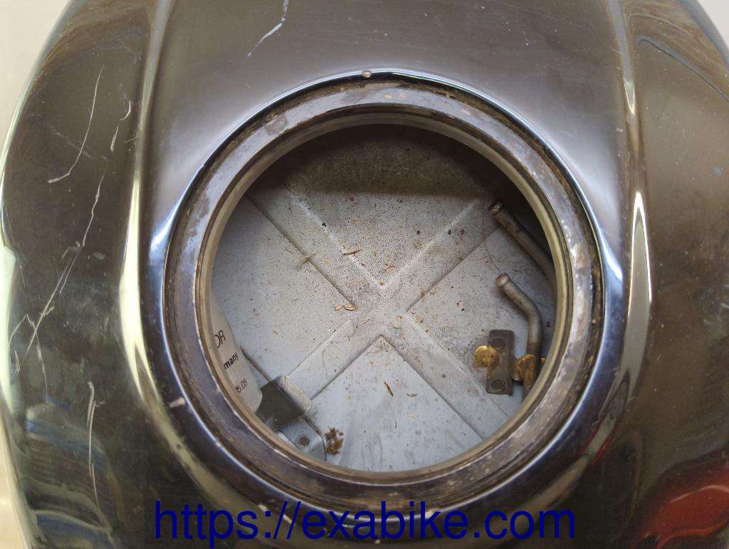 réservoir à essence Ducati 600 Monster - photo 8