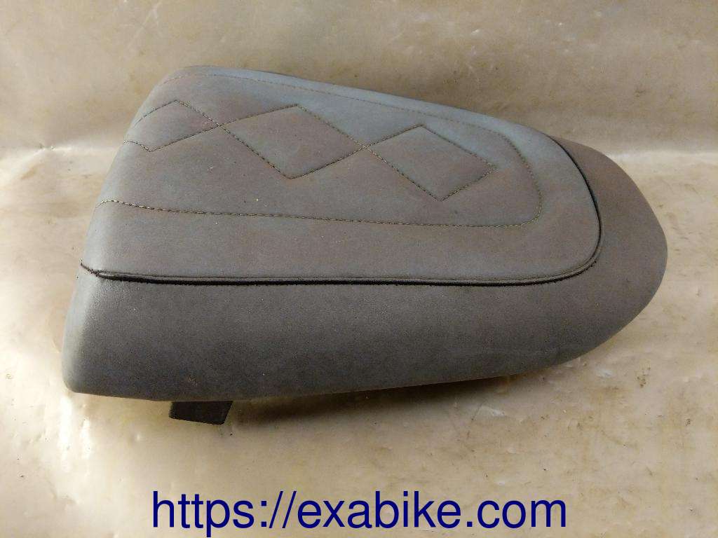 seat, rear Kawasaki ZX9R - photo 2