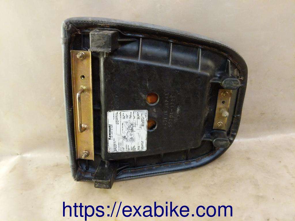 seat, rear Kawasaki ZX9R - photo 3