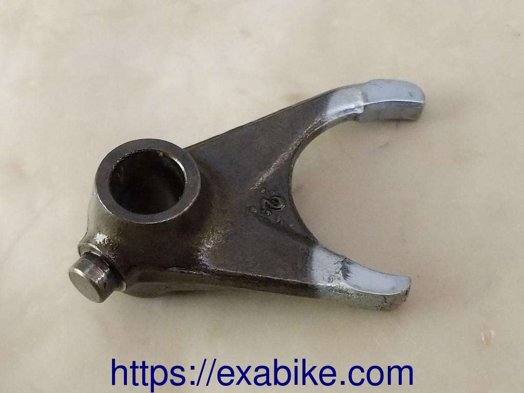 gearshift fork Kawasaki ZX9R - photo 1