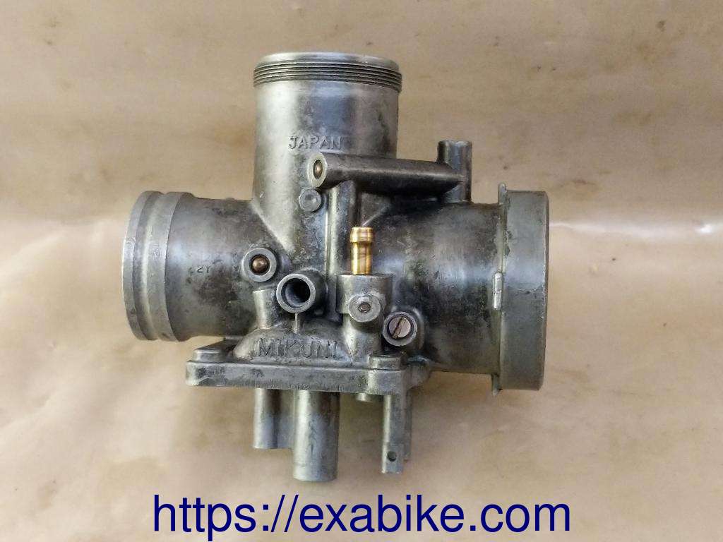 carburetor body Suzuki T500 - photo 1