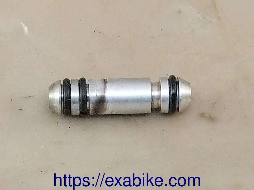 carburetor part Yamaha XS 1100 - photo 1