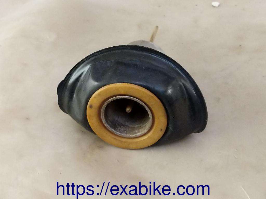 carburetor valve Yamaha XS 1100 - photo 2