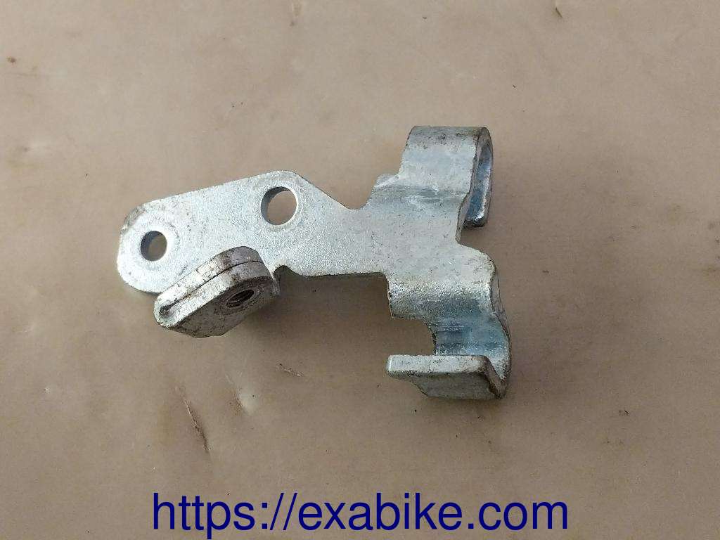 carburetor part Honda VT 250 - photo 1