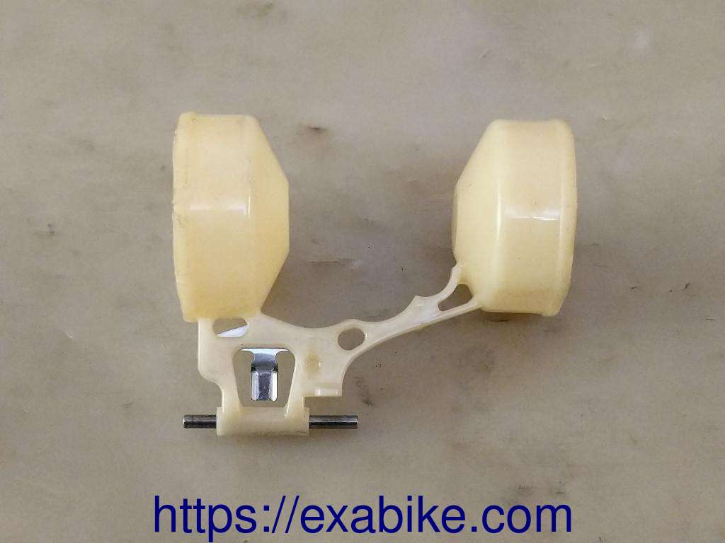 carburetor float Honda VT 600 Shadow - photo 1