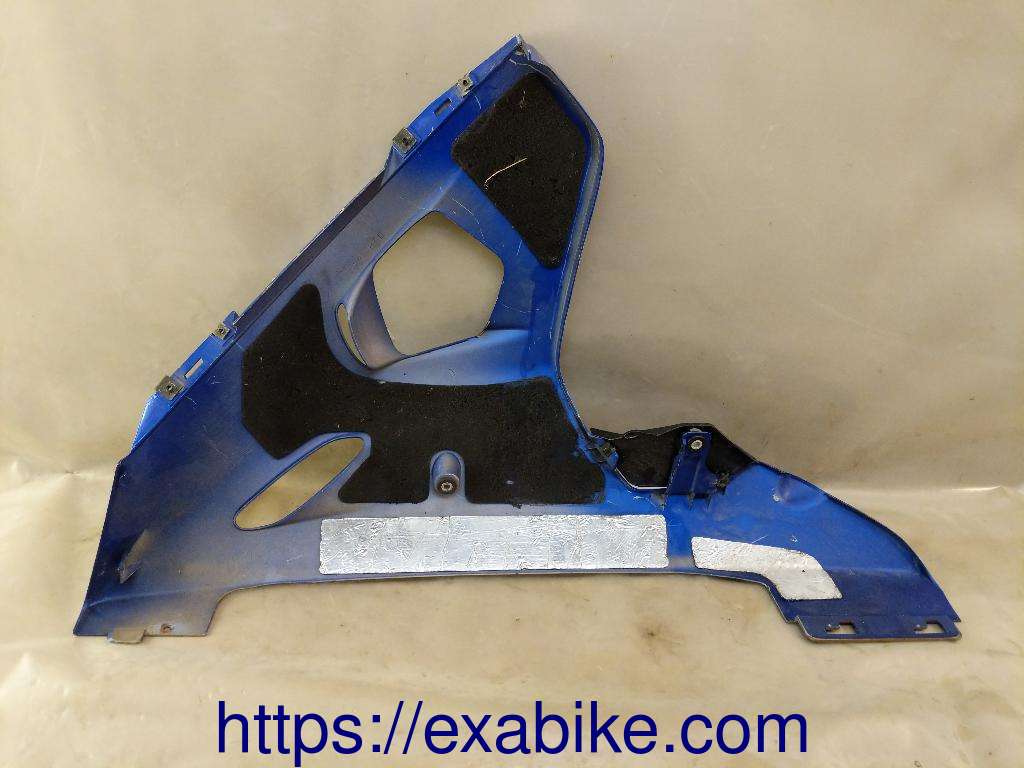 lower cowl, right Yamaha R6 - photo 2