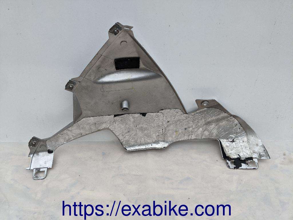 lower cowl, right YAMAHA 1000 R1 - photo 2