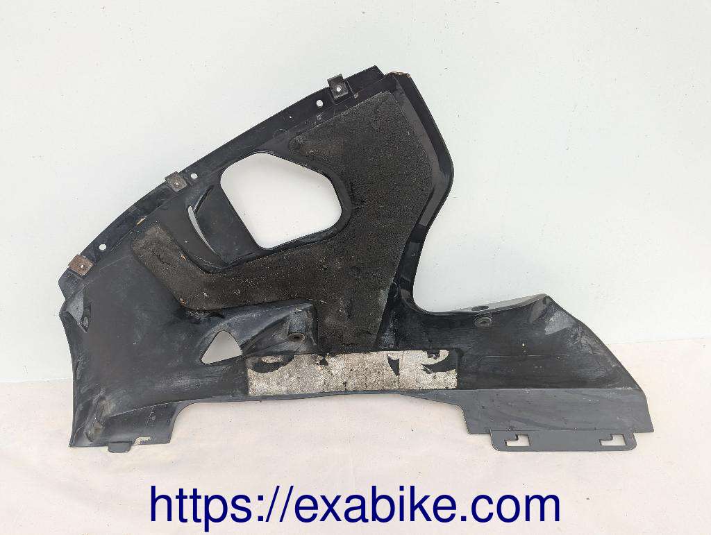 lower cowl, right Yamaha R6 - photo 2