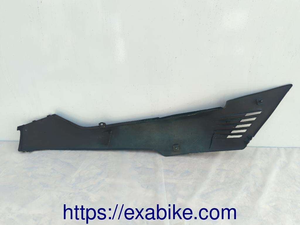 rear side fairing, left Yamaha FZ 750 - photo 2