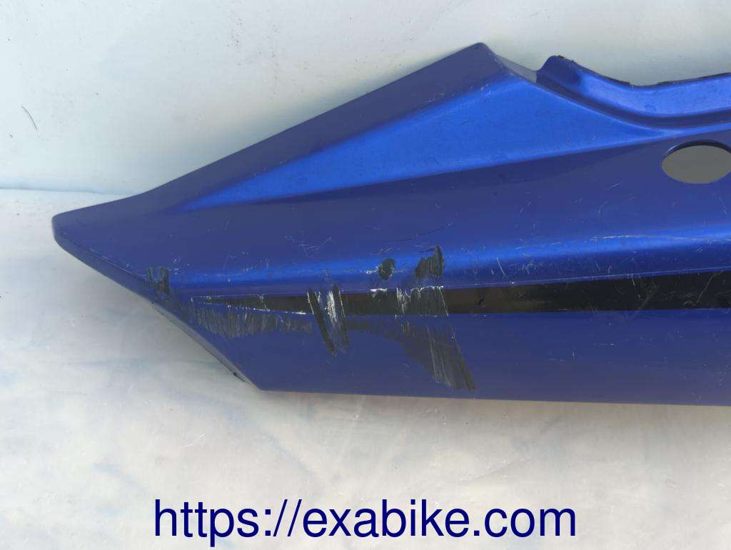 rear side fairing, right Yamaha FZS 600 Fazer - photo 2