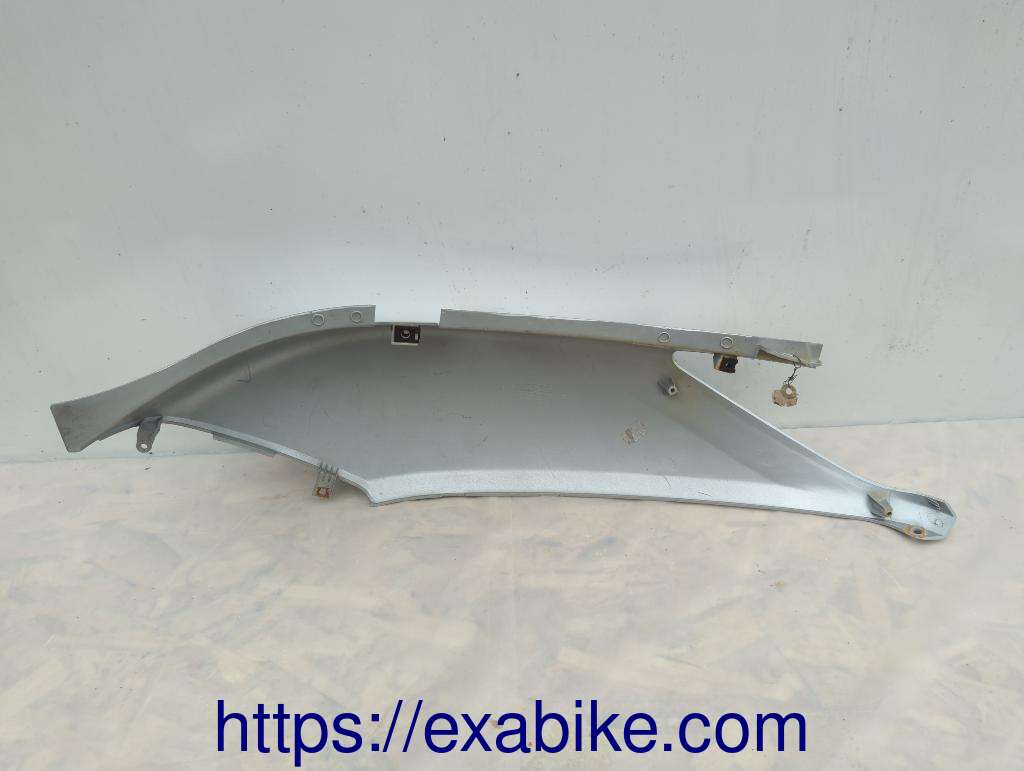 rear side fairing, right Yamaha X-MAX 125 - photo 2