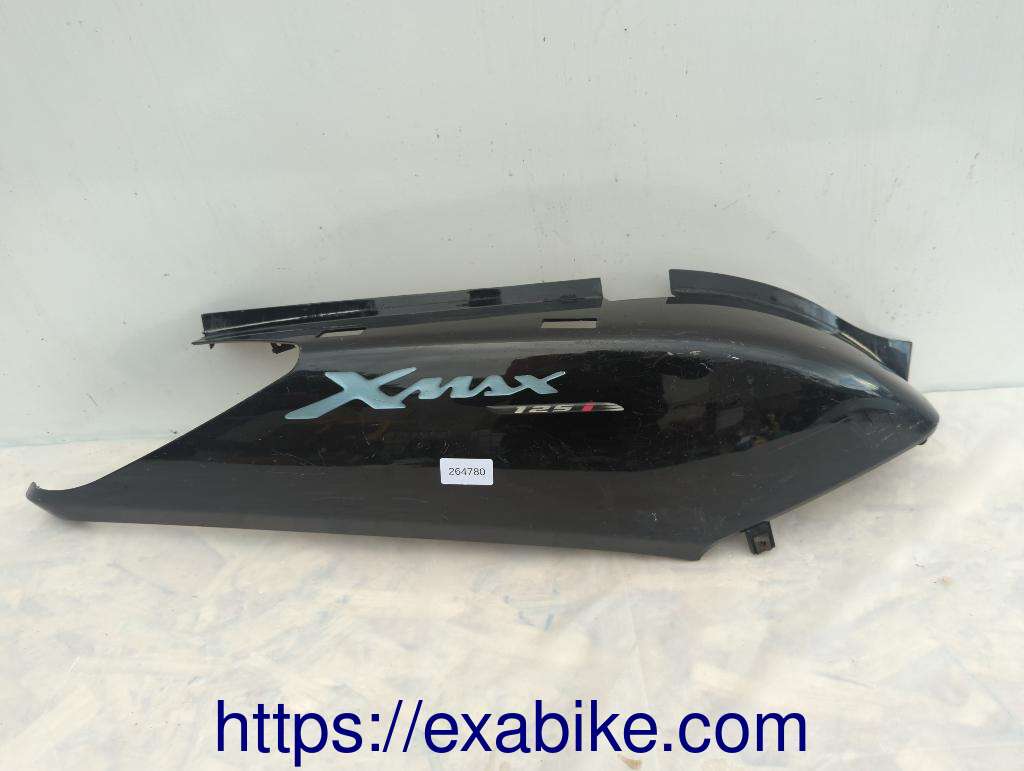 rear side fairing, right Yamaha X-MAX 125 - photo 1
