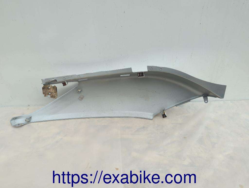 rear side fairing, left Yamaha X-MAX 125 - photo 3