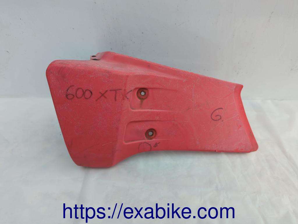 front cover, left Yamaha XT 600 - photo 1