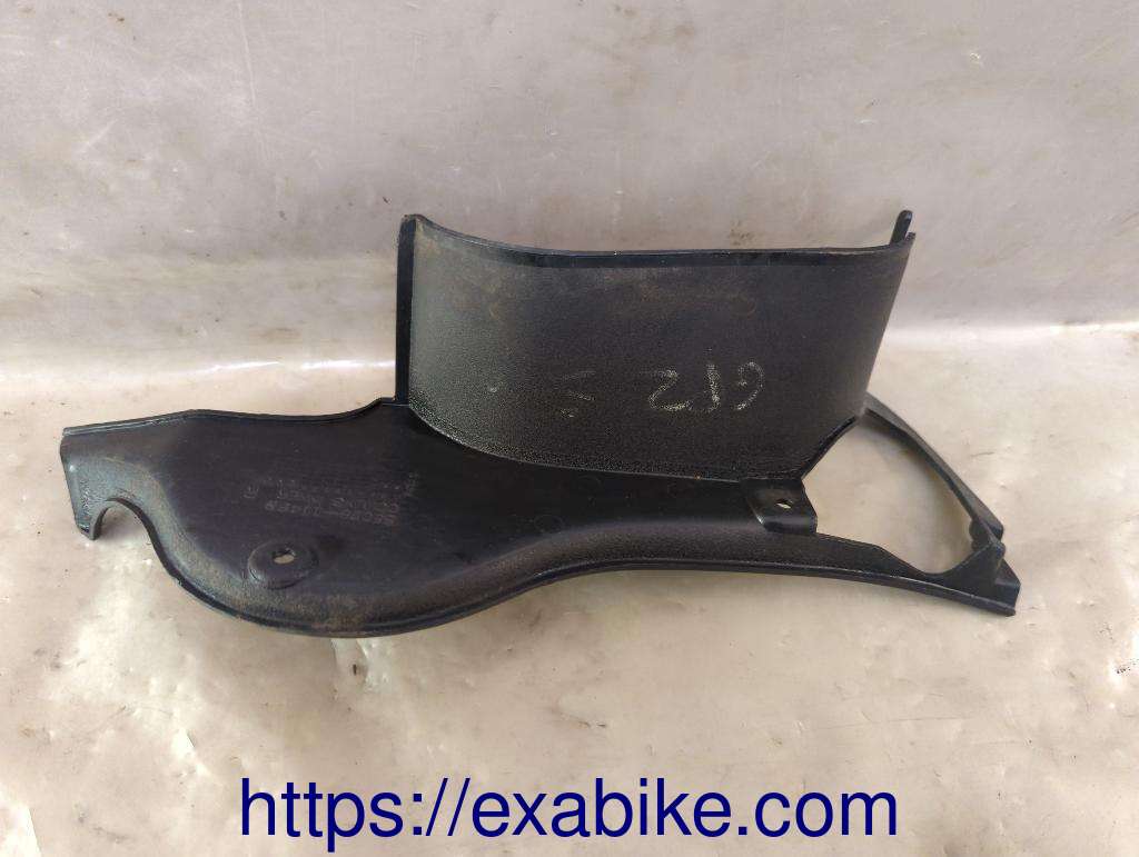 élément plastique droit Kawasaki GPZ 500 - photo 2