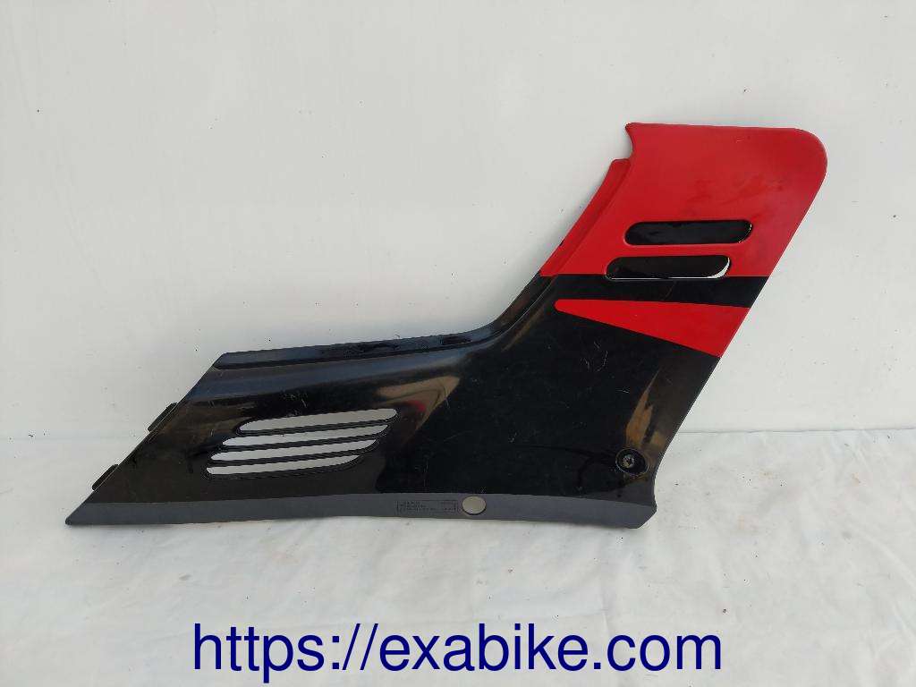 cache latéral droit Honda CBR1000F - photo 1