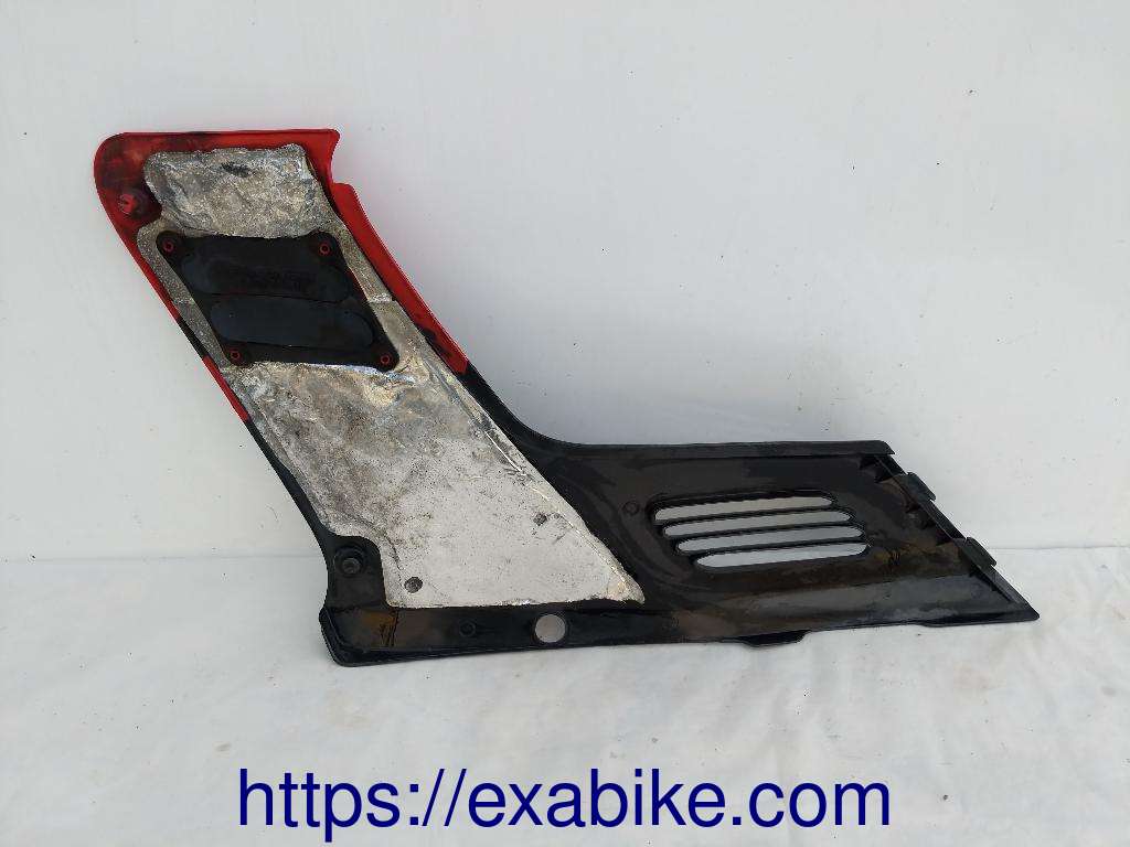 cache latéral droit Honda CBR1000F - photo 2