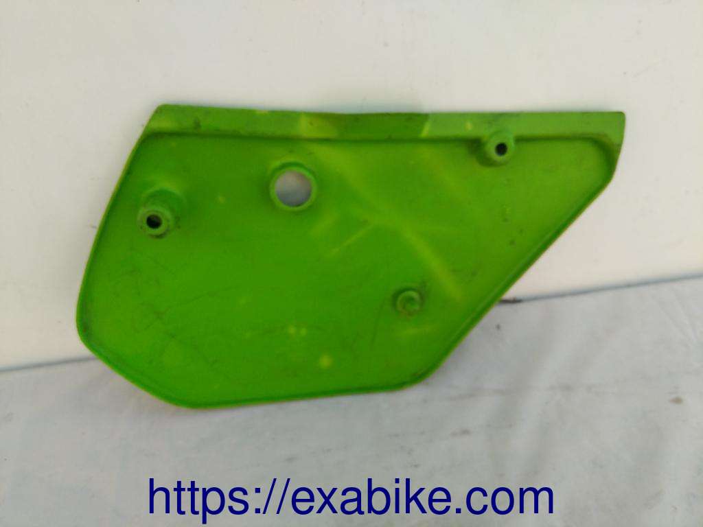 cache latéral gauche Kawasaki KMX 125 - photo 2