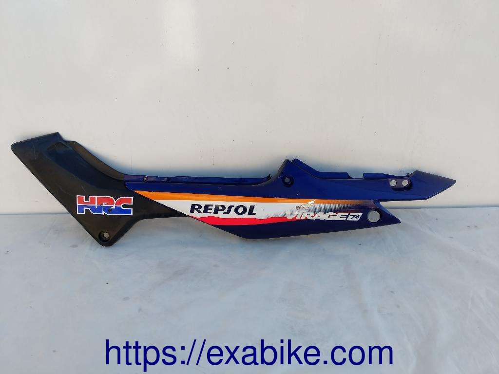 rear side fairing, left Honda CBR 125 - photo 1