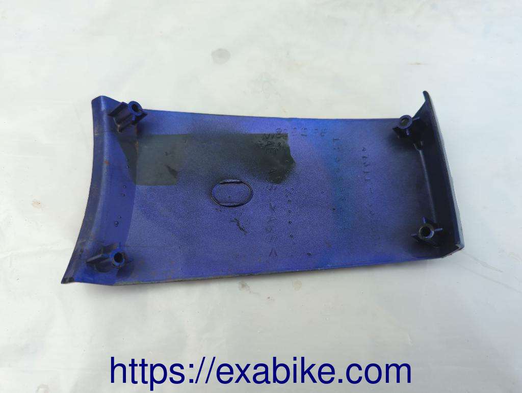élément d'habillage arrière Suzuki GSXR 750 - photo 2