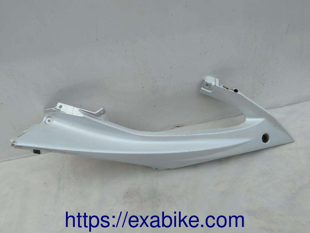 élément d'habillage Yamaha R6 - photo 1
