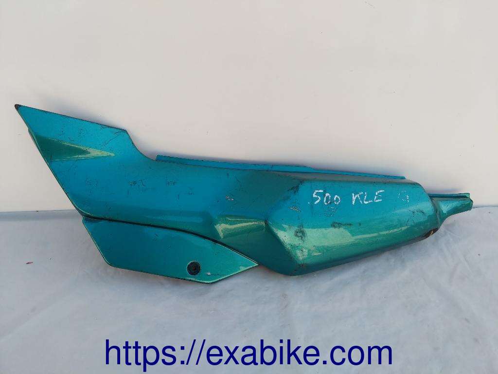 cache latéral gauche Kawasaki KLE 500 - photo 1