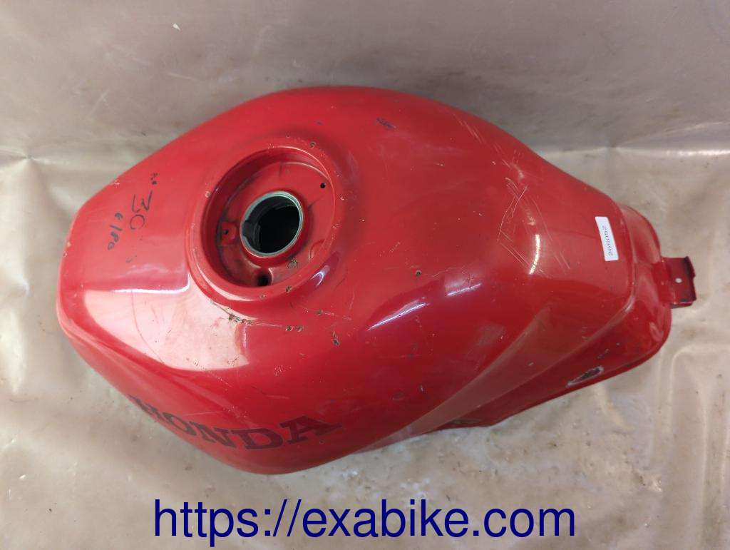 fuel tank Honda VFR 750 - photo 4