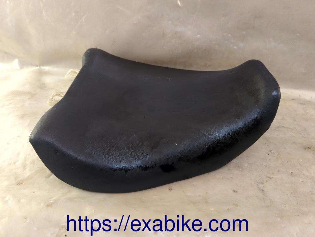 selle avant Suzuki GSXR 750 - photo 1