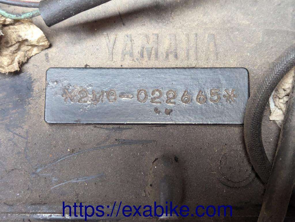 moteur Yamaha FZ 750 - photo 3