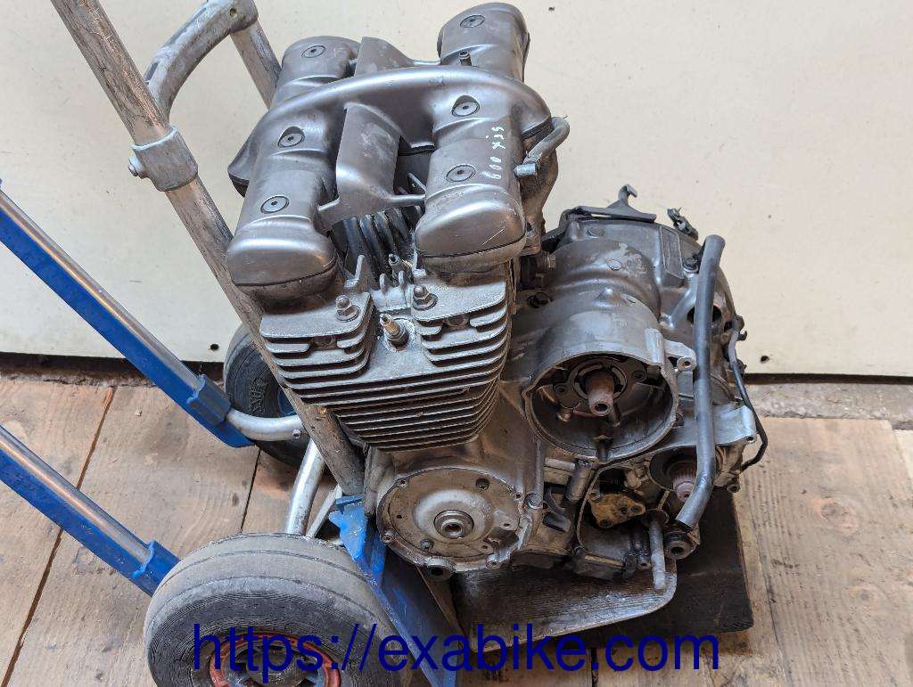 engine Yamaha XJ 600 Diversion - photo 2