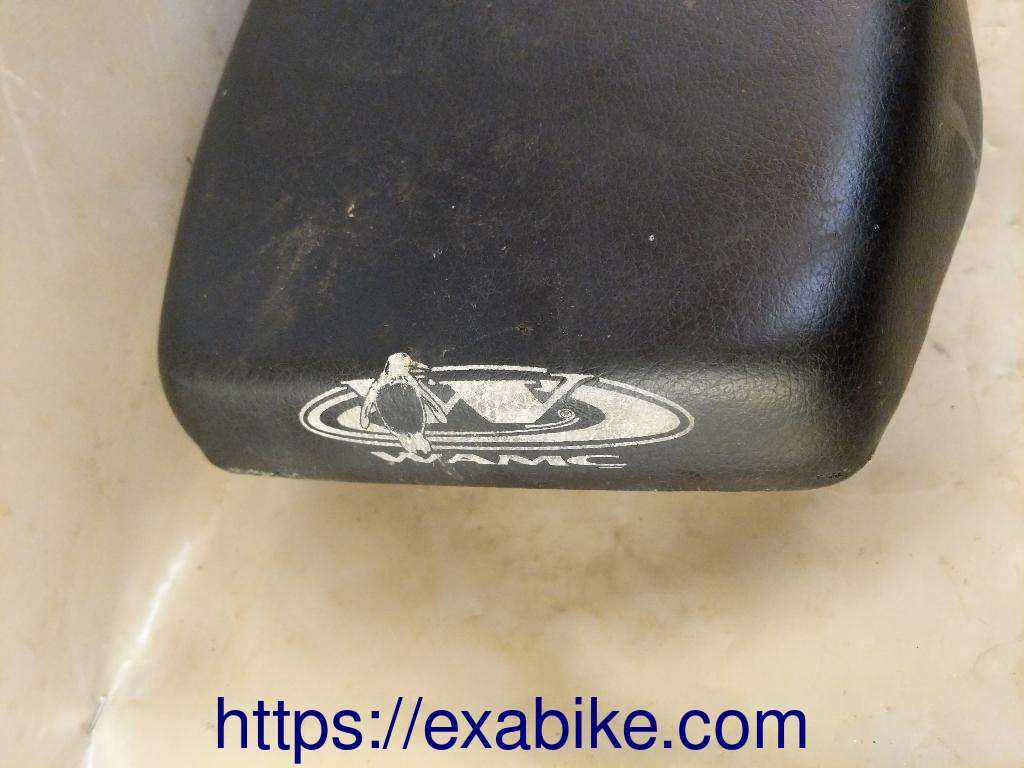seat Kawasaki KLX 650 - photo 3